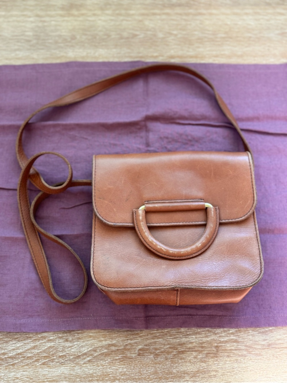 Madewell Tan Leather Crossbody with Ring Accent
